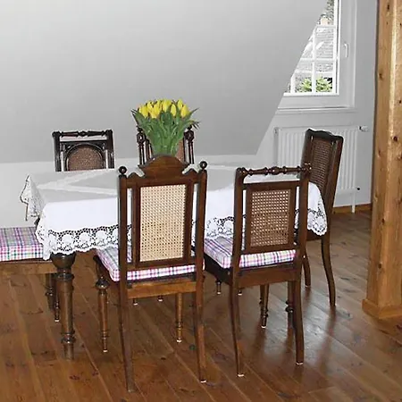 3 Bedroom Gorgeous In Apartment