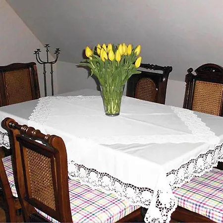 3 Bedroom Gorgeous In Apartment