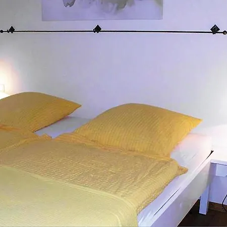 3 Bedroom Gorgeous In Apartment
